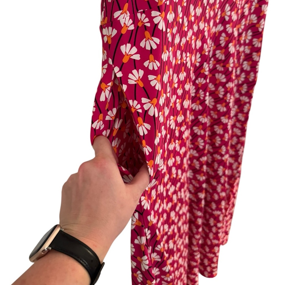 Women’s—Anne Klein Bright Magenta Sleeveless V-Neck Belted Maxi Dress. Size XL. - Picture 8 of 16